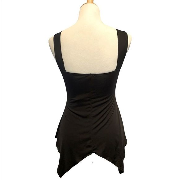 Day Trip | Black & Gold Beaded Tank Top - Picture 2 of 7